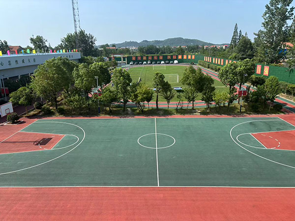 中学生早恋背后是单纯好感还是情感依赖？